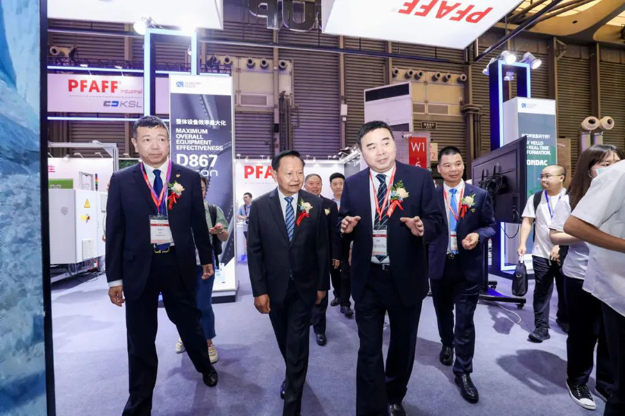 16976188257168302Ofn.jpg 2.jpg